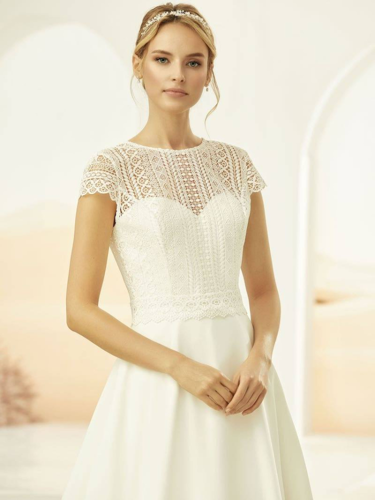 Bianco Evento E324 Bolero main product photo